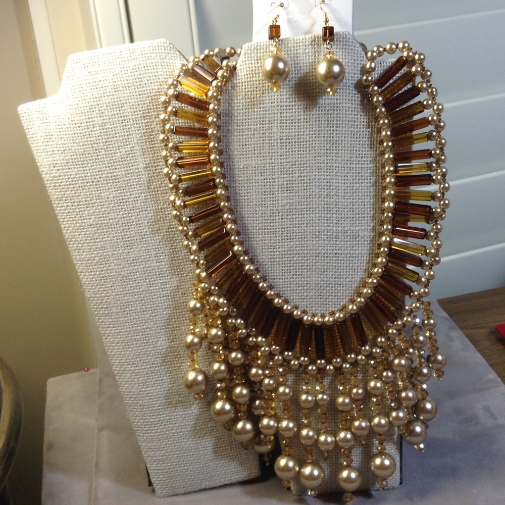 Necklace and Pierced Earrings. Gold tone
